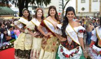 Desfile-das-Rosas-em-Barbacena-foto-Januário-Basílio-14
