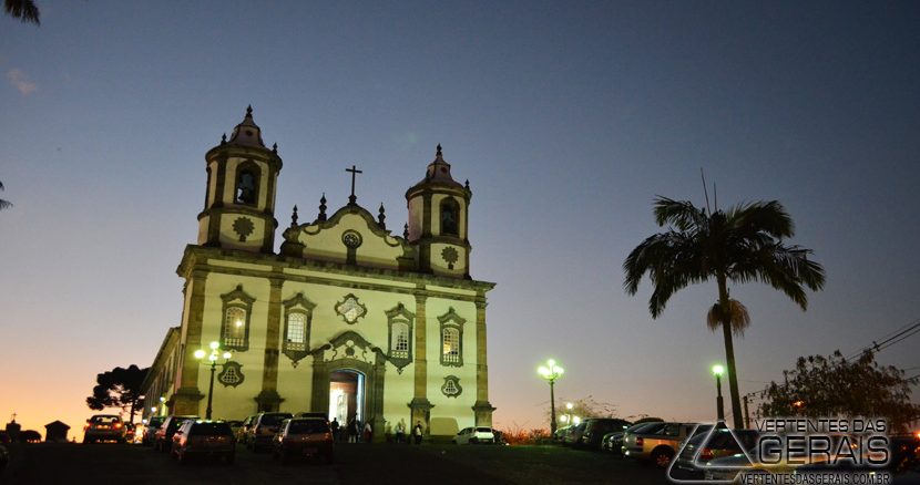 Igreja-de-Nossa-Senhora-da-Boa-Morte-em-Barbacena-foto-Januário-Basílio (2)