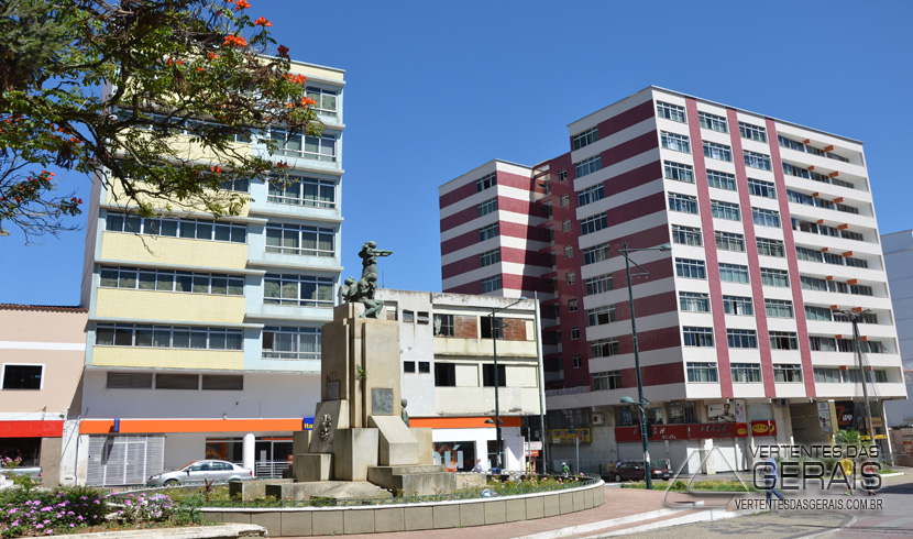 Praça dos Andradas, centro de Barbacena