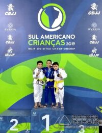 atletas-mirins-de-barbacena-no-sul-americano-de-jiu-jtsu-11