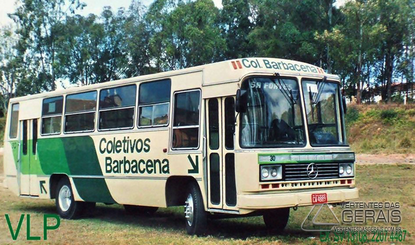 barbacena-mg-onibus-da-empresa-coletivos-barbacena