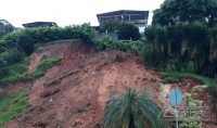 Deslizamento de terra em Guidoval (MG) — Foto: Corpo de Bombeiros/Divulgação