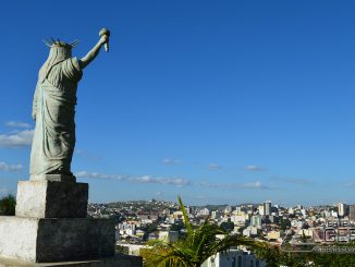 estátua-da-liberdade-em-barbacena-foto-januario-basílio