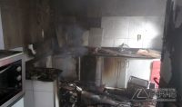 incêndio-em-cozinha-de-residencia-em-são-joão-del-rei-03jpg