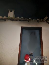 incêndio-em-residencia-no-galego-em-barbacena-04