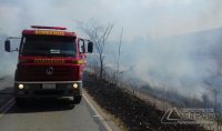 incêndio-em-vegetação-interdita-rodovia-br-482-03