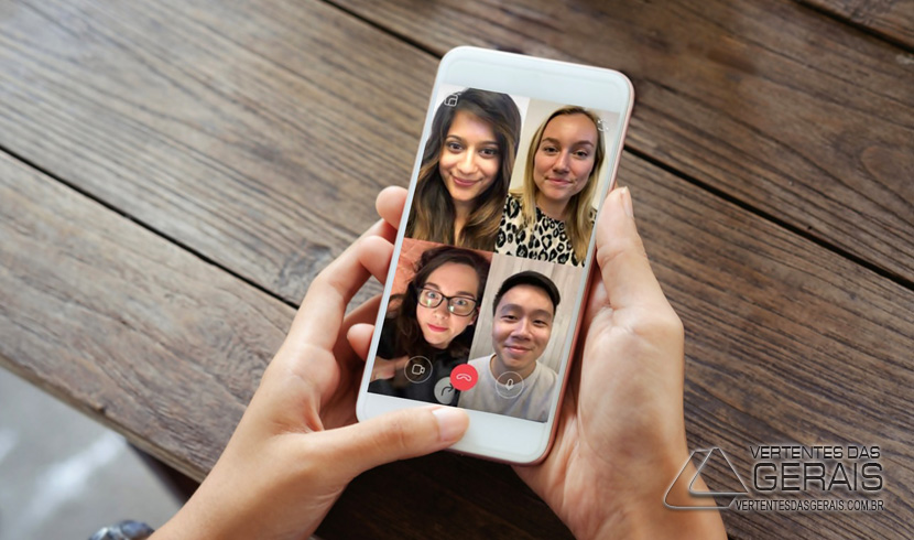 WHATSAPP LIBERA CHAMADAS SIMULTÂNEAS DE VÍDEO PARA ATÉ QUATRO PESSOAS ...