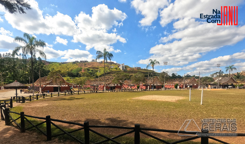 revitalização-do-parque-de-exposições-de-barbacena-foto-na-estrada-com-janu-02